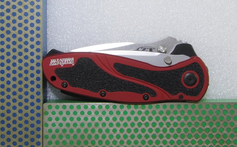 Blur_ZT0350_stacked_closed_800x496.jpg