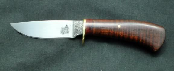 KNIFES079.jpg