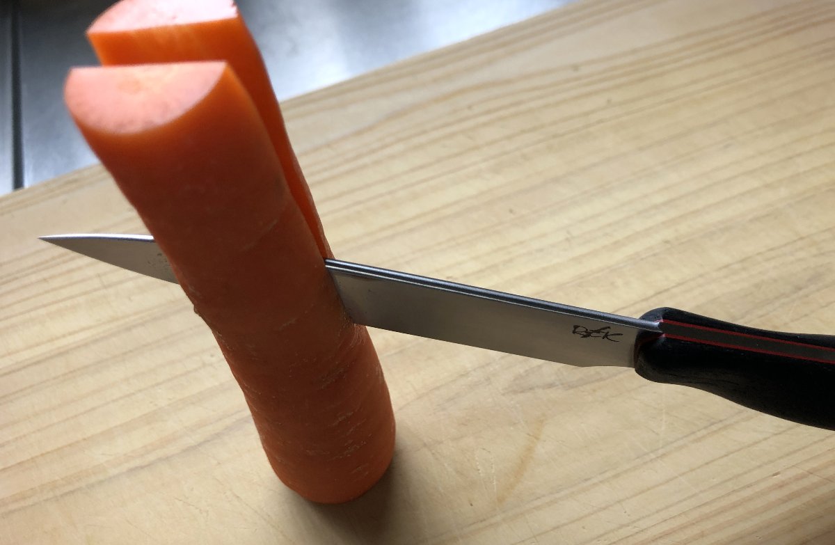 REK_paring_carrot.jpg