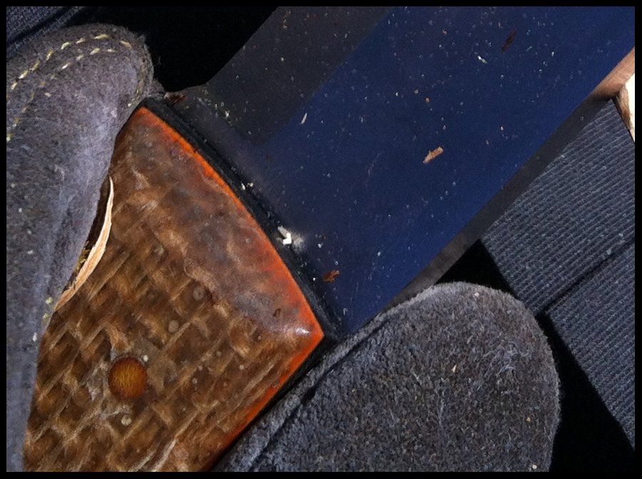 creekster_scales_detail.jpg