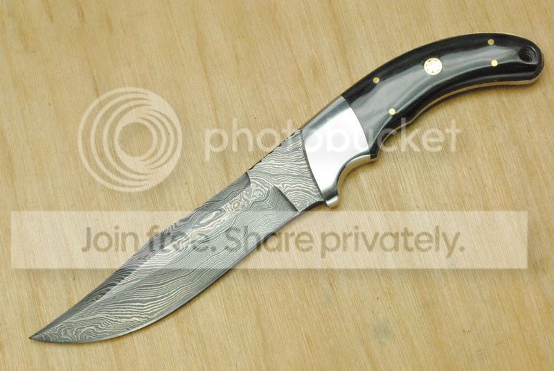 DamascasSteelknife.jpg