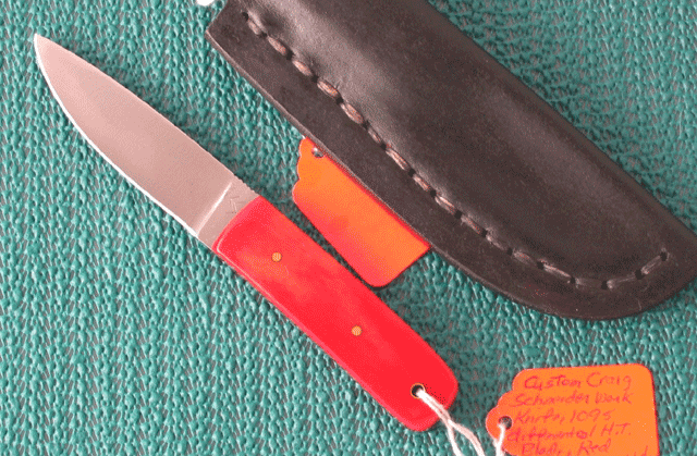 SchneiderWorkKnifeRed02.gif