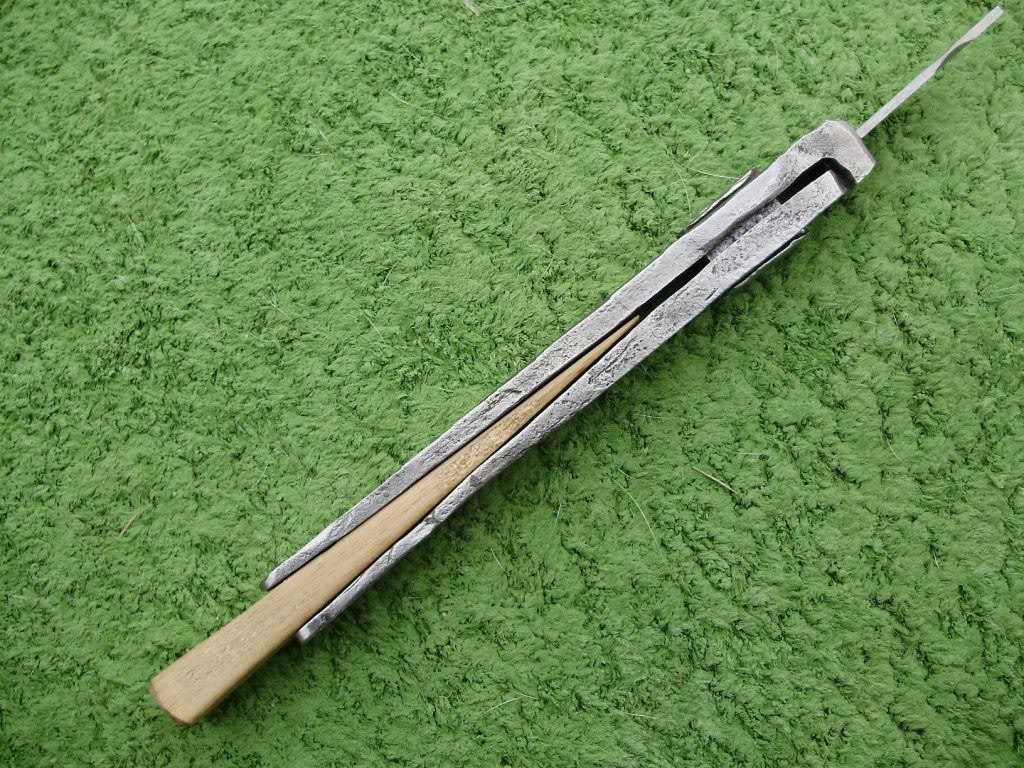 GrindersClamp5.jpg