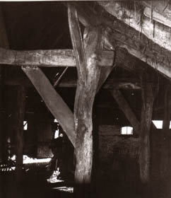 Oude%20Saksische%20boerderij%20gebint%202.jpg