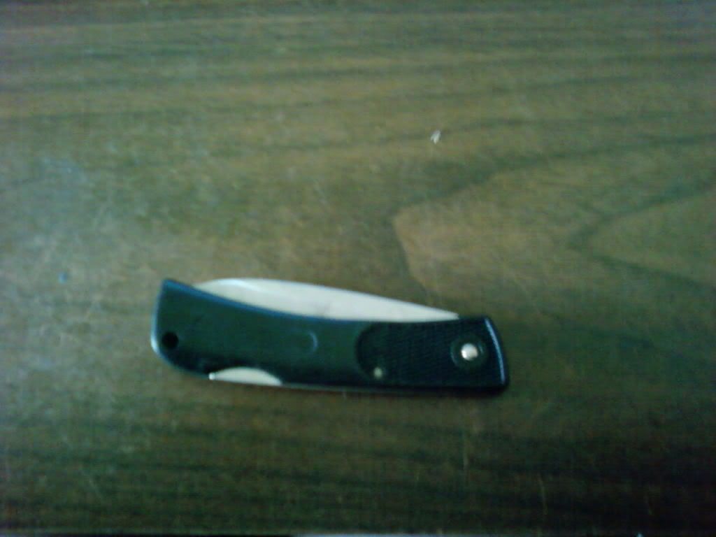 mysteryknife011.jpg