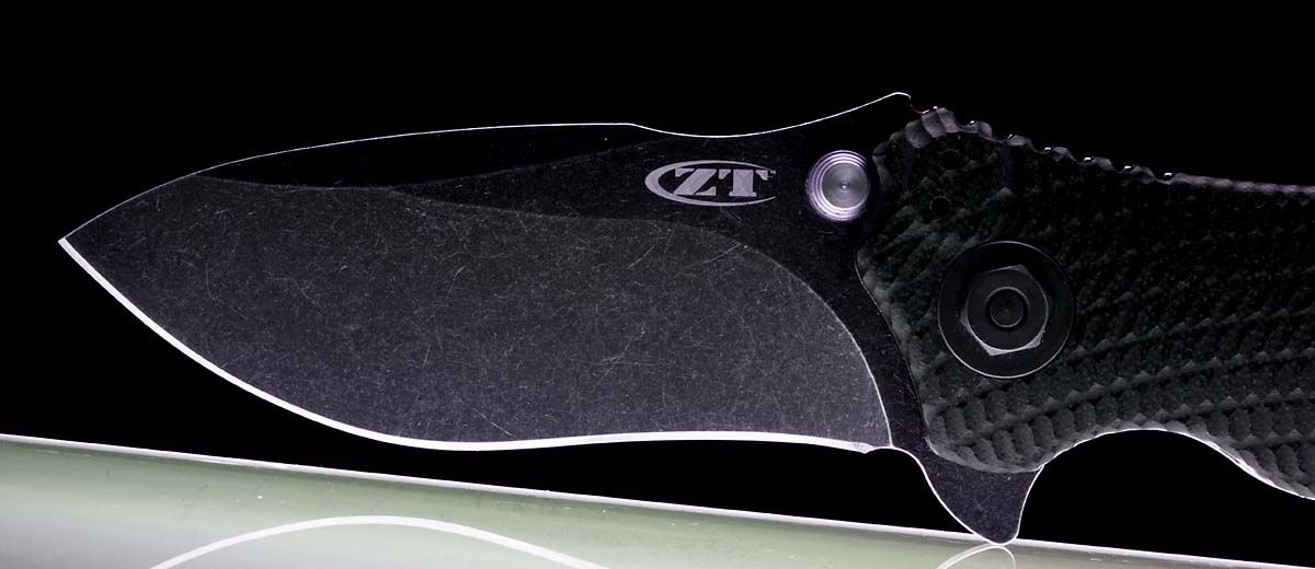 300_blade.jpg~original