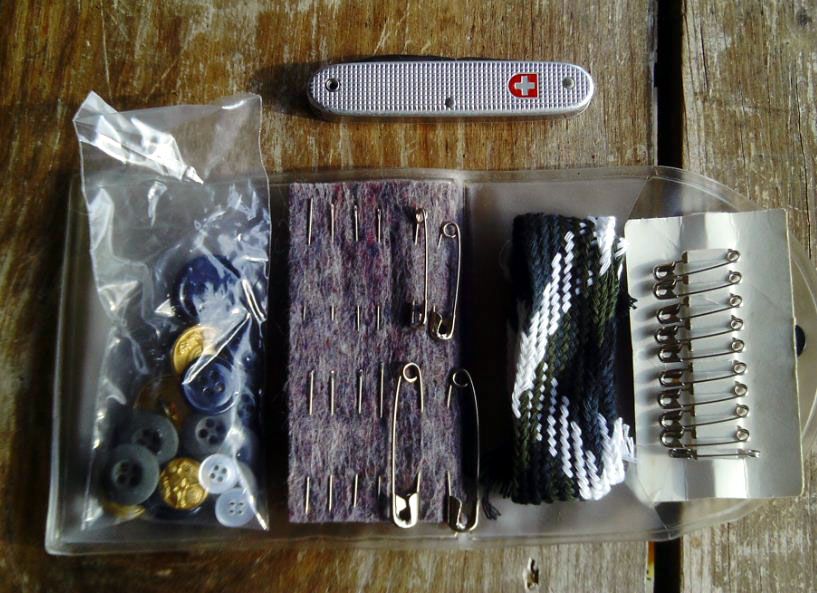 myUSGIsewingkit_zps31b7ac75.jpg