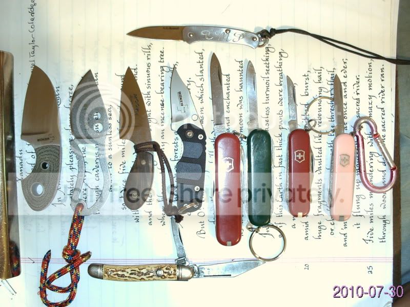 tinyknivesPICT0248.jpg