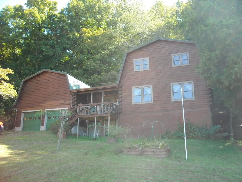 Cabin001.jpg