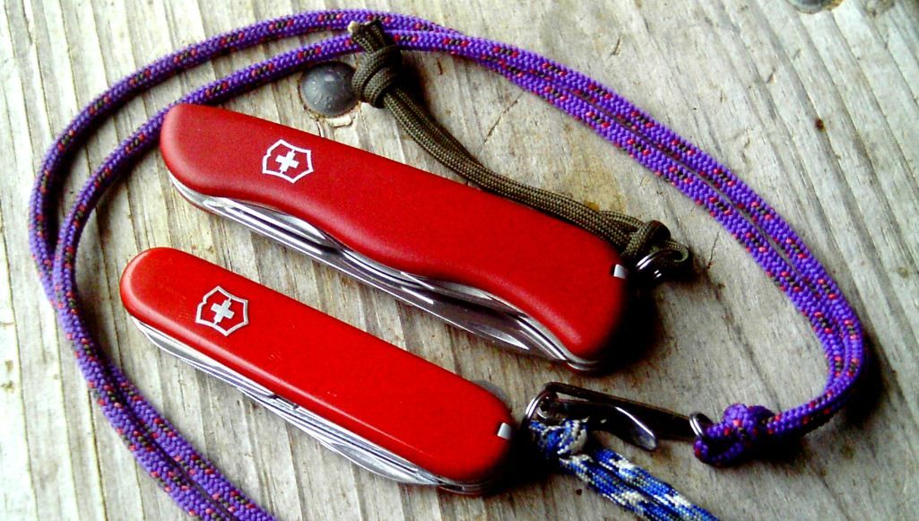 TrailGuideampAdventurer_zpsa8fefec3.jpg