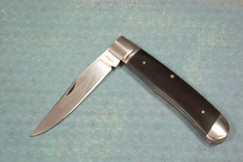 BWtrapperhalfstop_zps0fe0473e.jpg