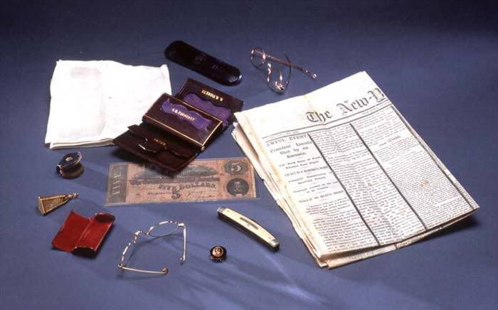 aa_lincoln_pocket_1_e.jpg