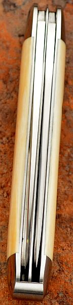 tbose-358ivoryserpwharntrapper5-5.jpg
