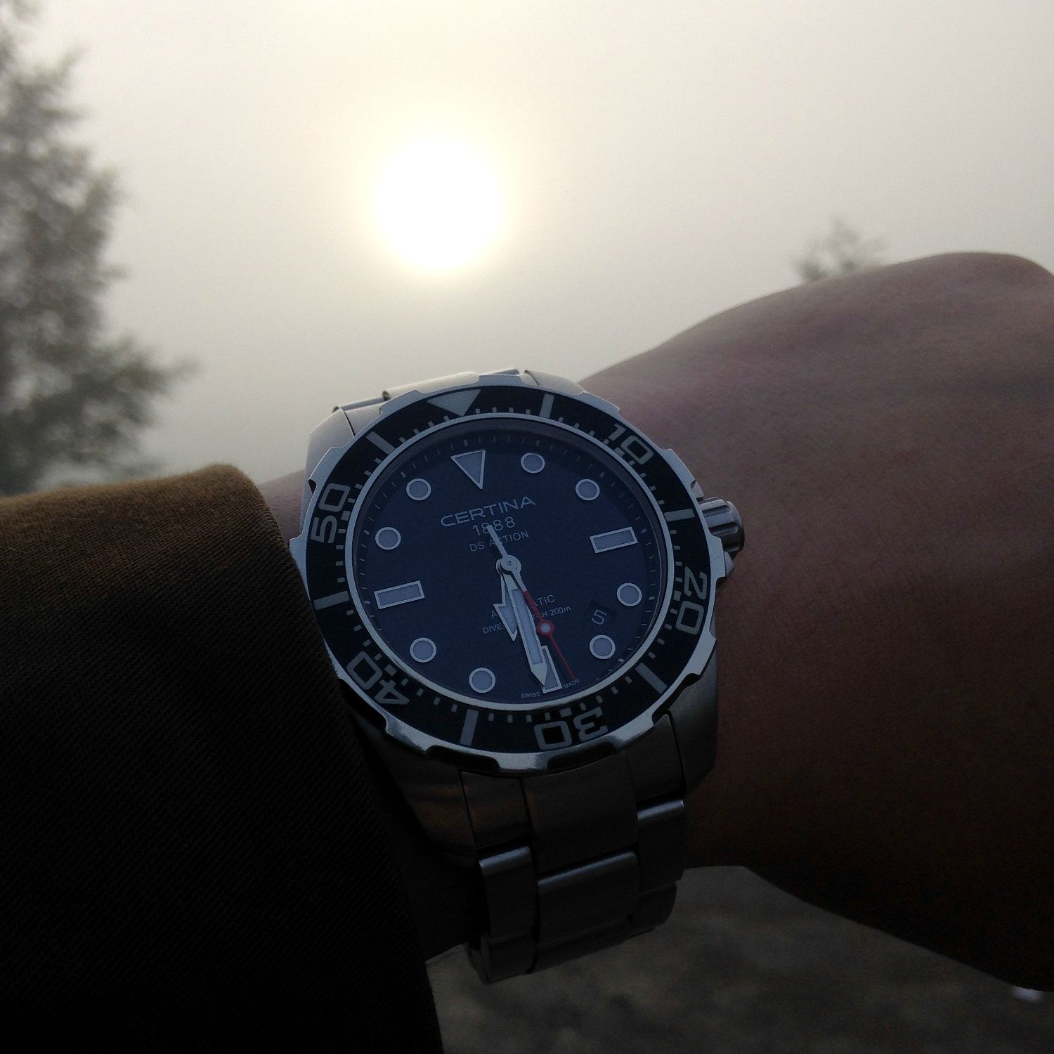 4zwb26A.jpg