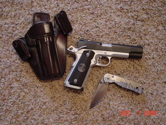 ConcealedCarryRig009.jpg