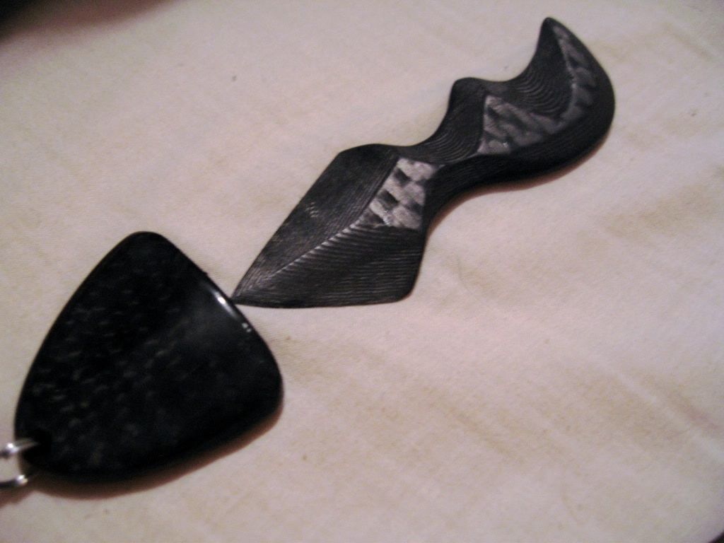 Knives15106.jpg