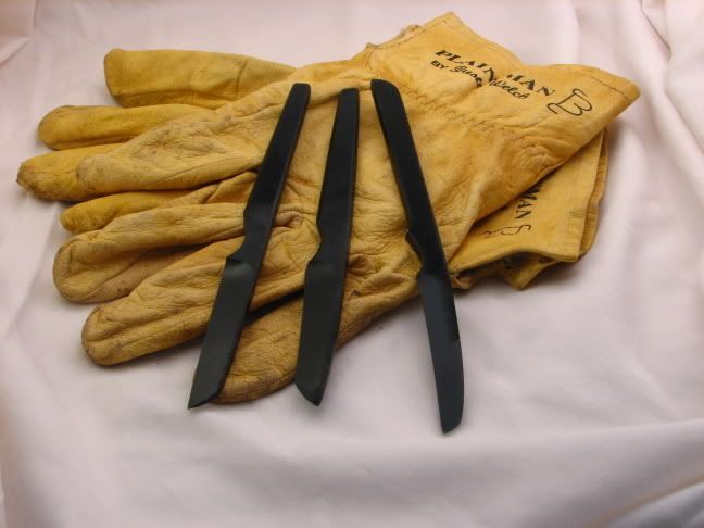 Knifeshop015.jpg