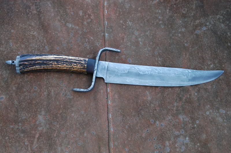 tinasknifeshots001.jpg