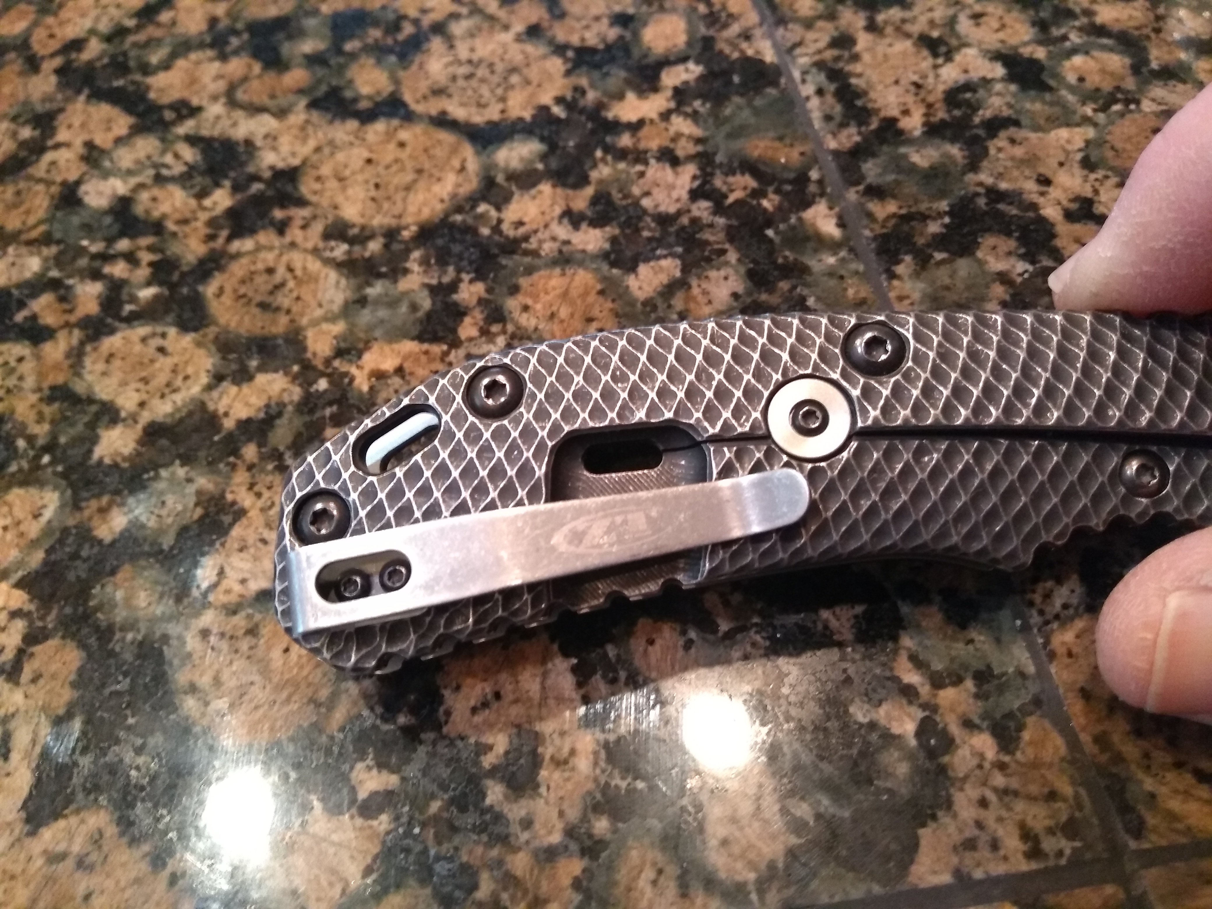 BRLiA3m.jpg