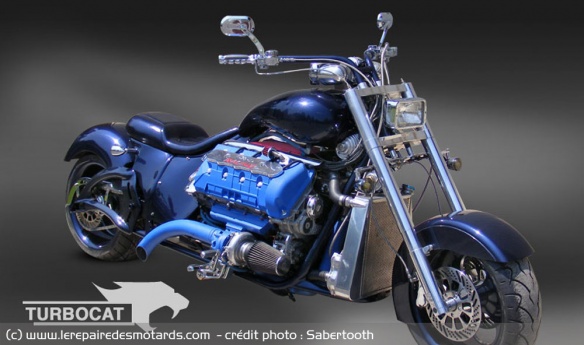 top-10-motos-v8-sabertooth-turbocat.jpg:;