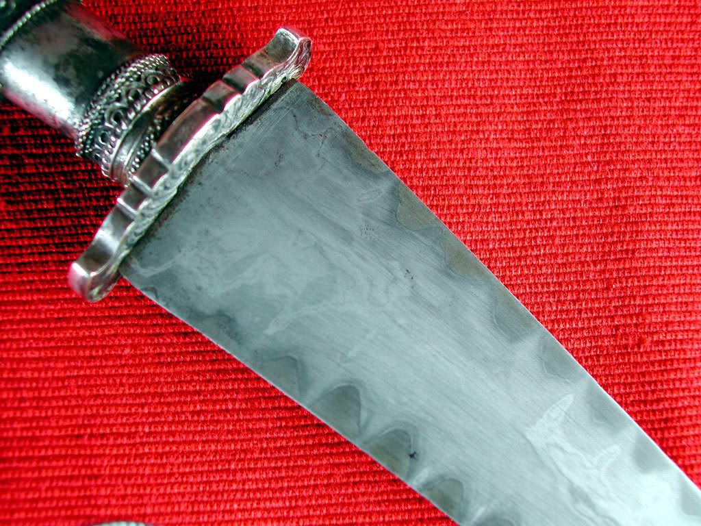 Punal9-close.jpg