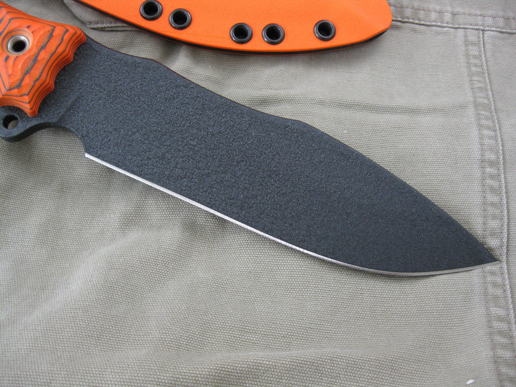 BusseHellRazorOrngBlkPPKSSheath_005.jpg