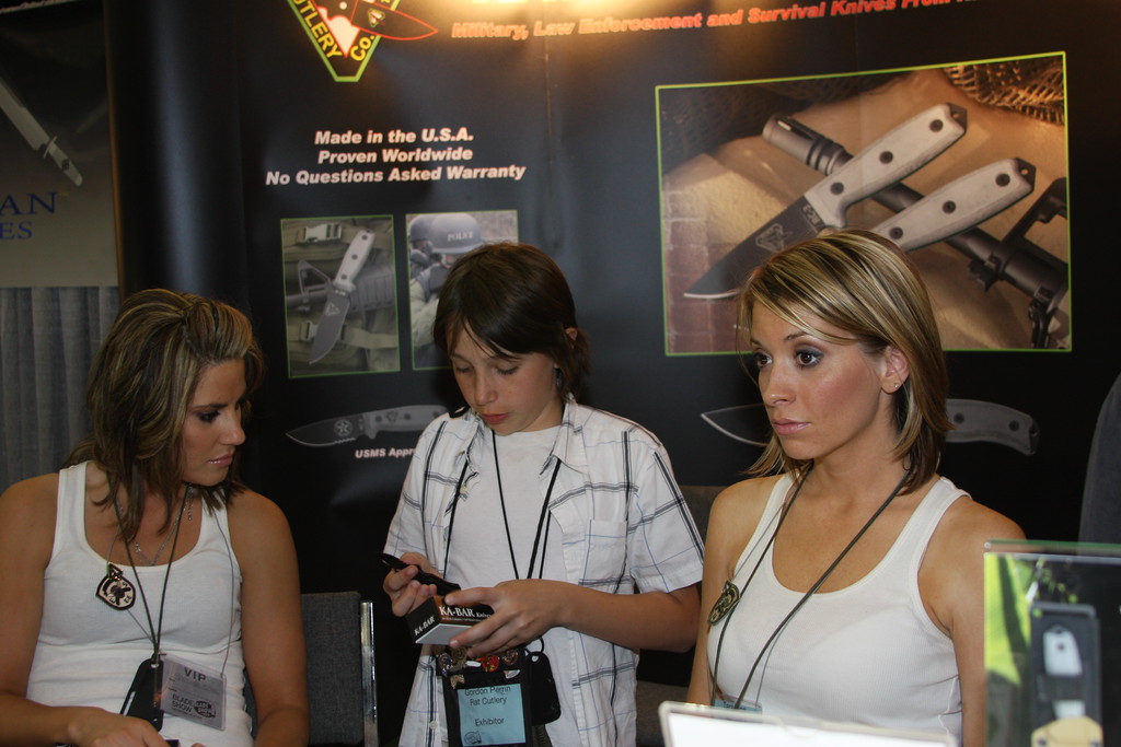 554036076_gL2jR-XL.jpg