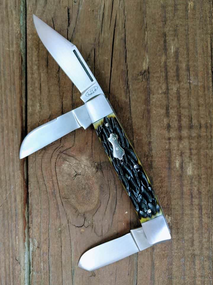 EzjwGLX.jpg