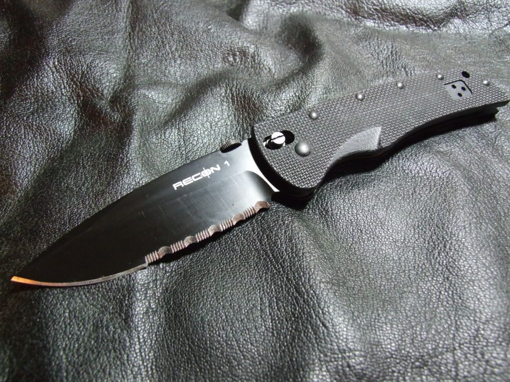 Poolpartyandknives064.jpg