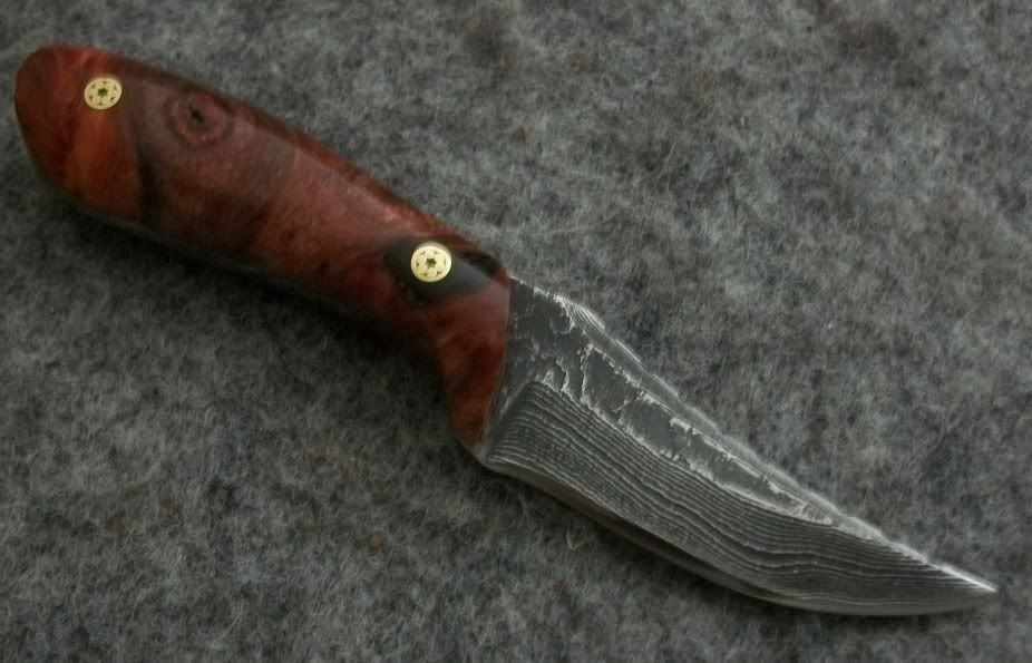 NECKER008.jpg