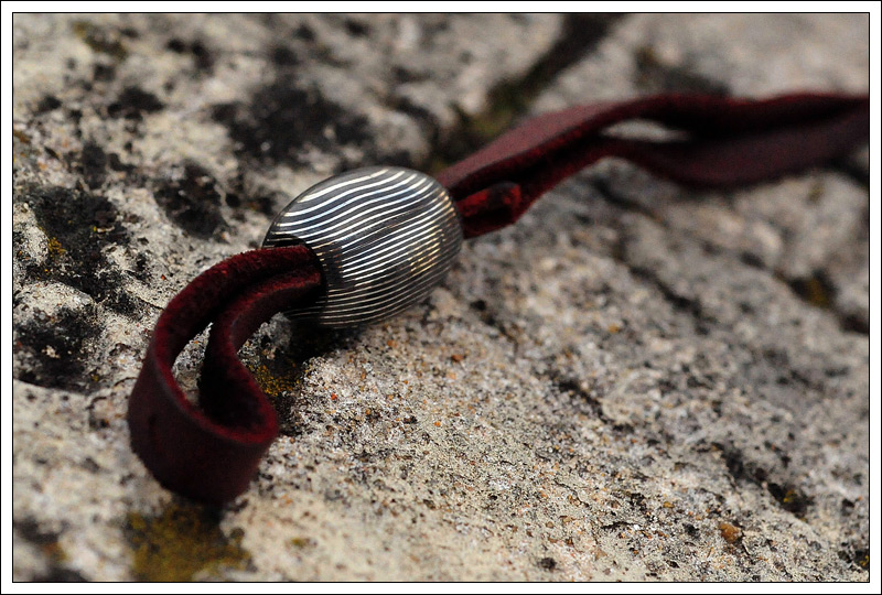 stainlessdamascusbeads4.jpg