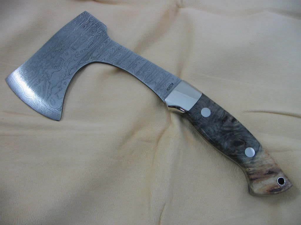 2damhatchet002.jpg