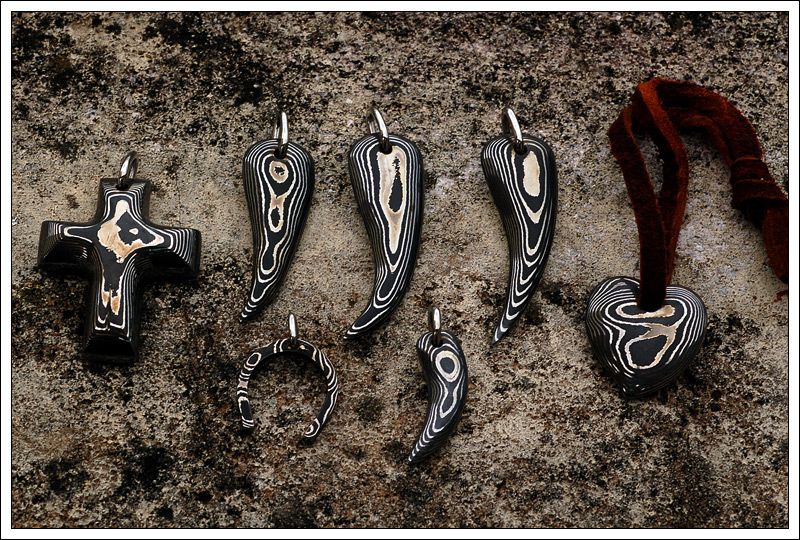 pendants271109.jpg