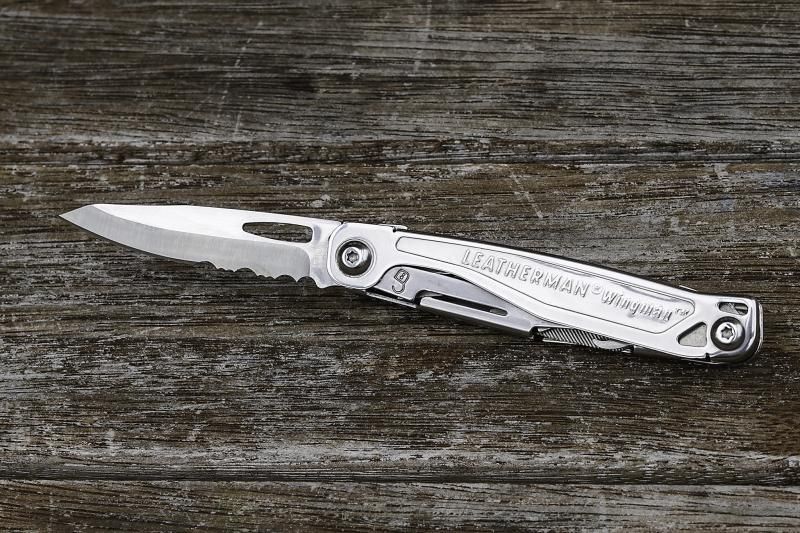 Wingman_in_a_handle_05_zps2a677d1a.jpg
