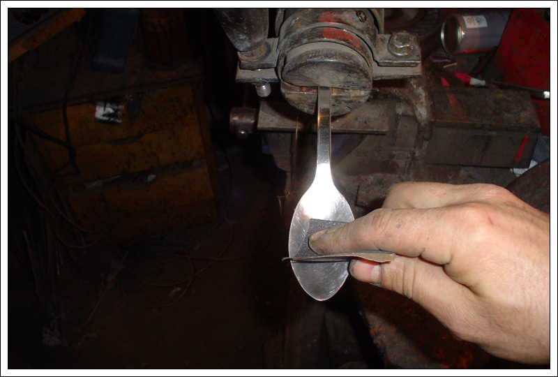 stainlessspoonmaking28.jpg