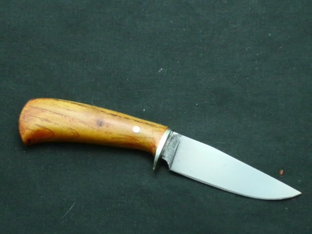 KNIFES013.jpg