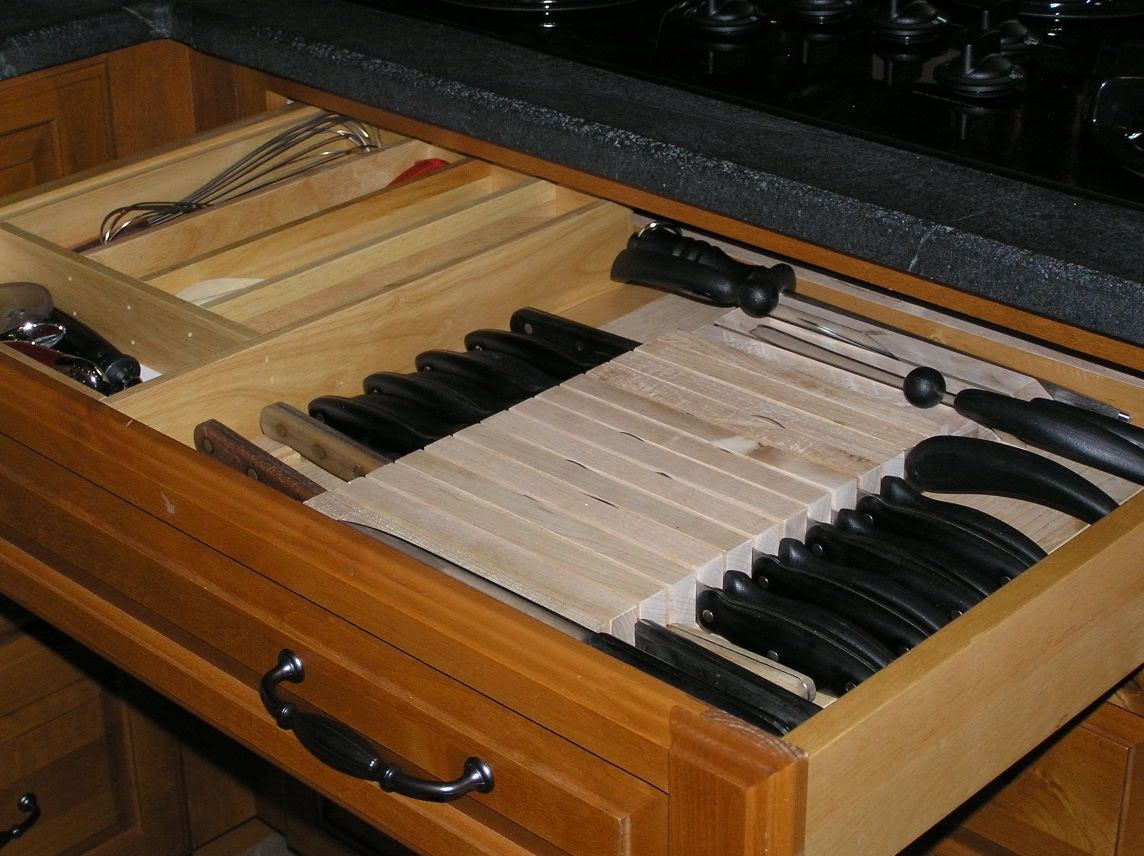 74-KnifeDrawer.jpg