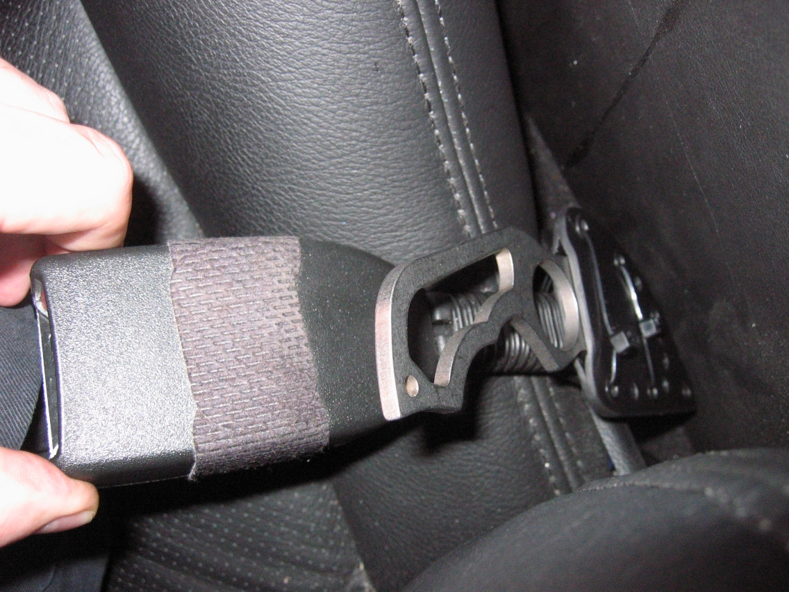 swick%20seatbelt%202.jpg