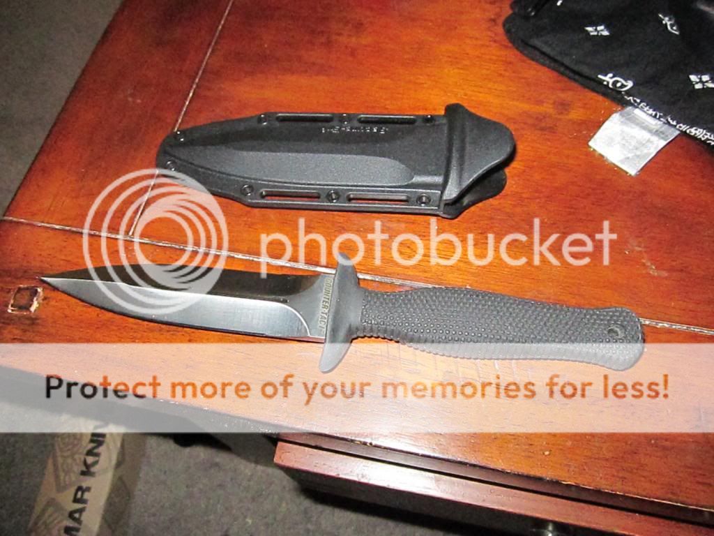 Knifesale7-18-13015_zpsba51987f.jpg