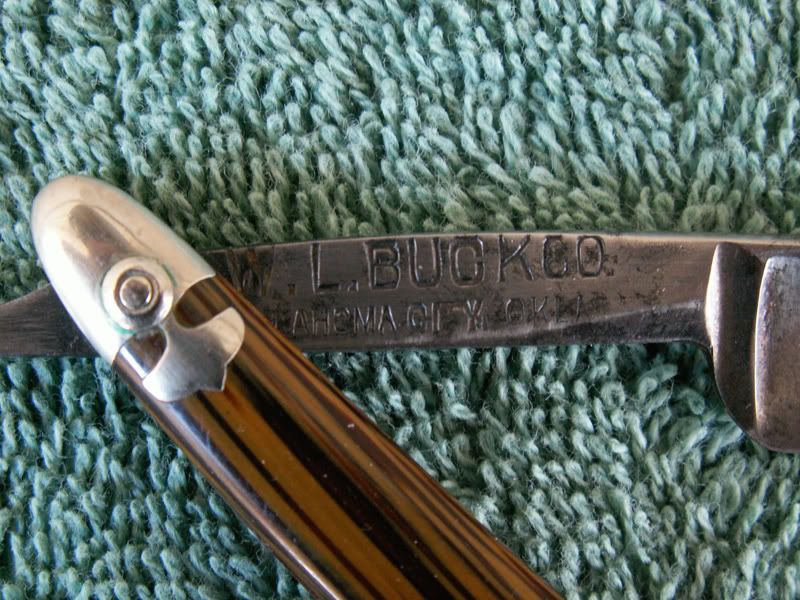 BuckRazor2.jpg