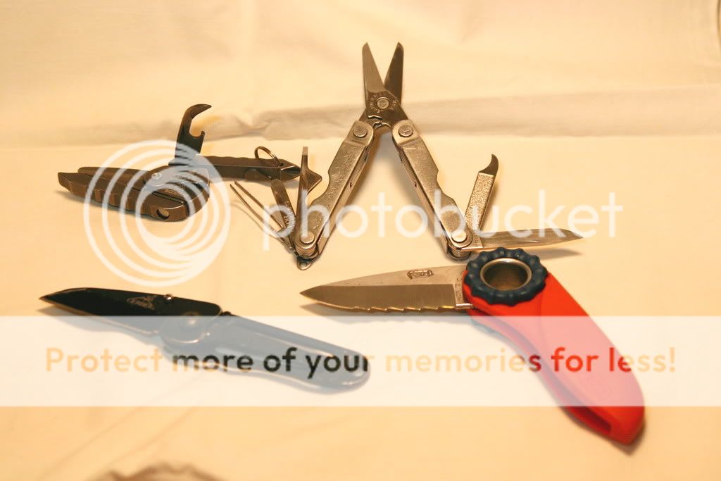 varioussmallknives.jpg