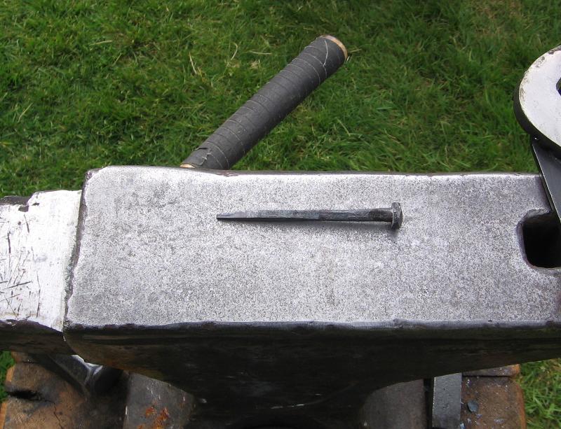 Square%20nail.jpg