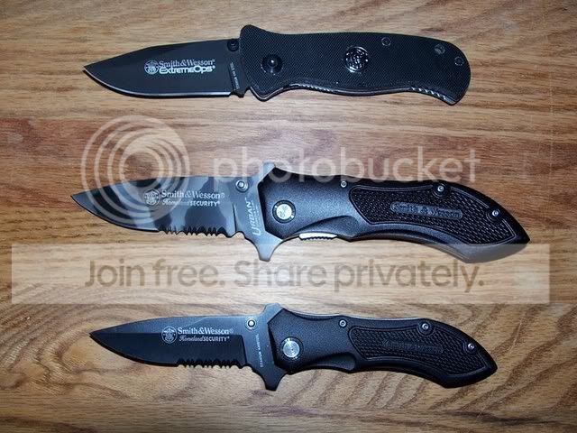 smithknives.jpg