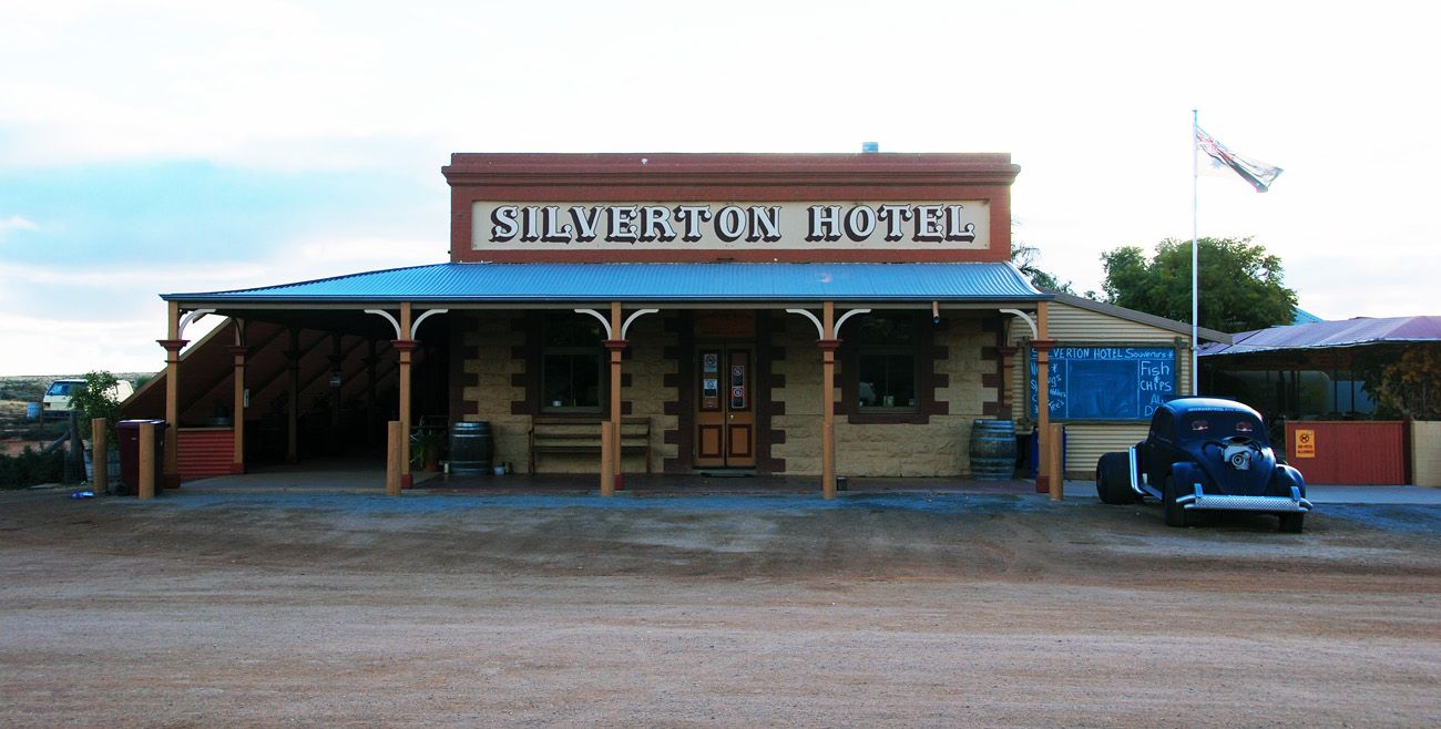 SilvertonHotel.jpg
