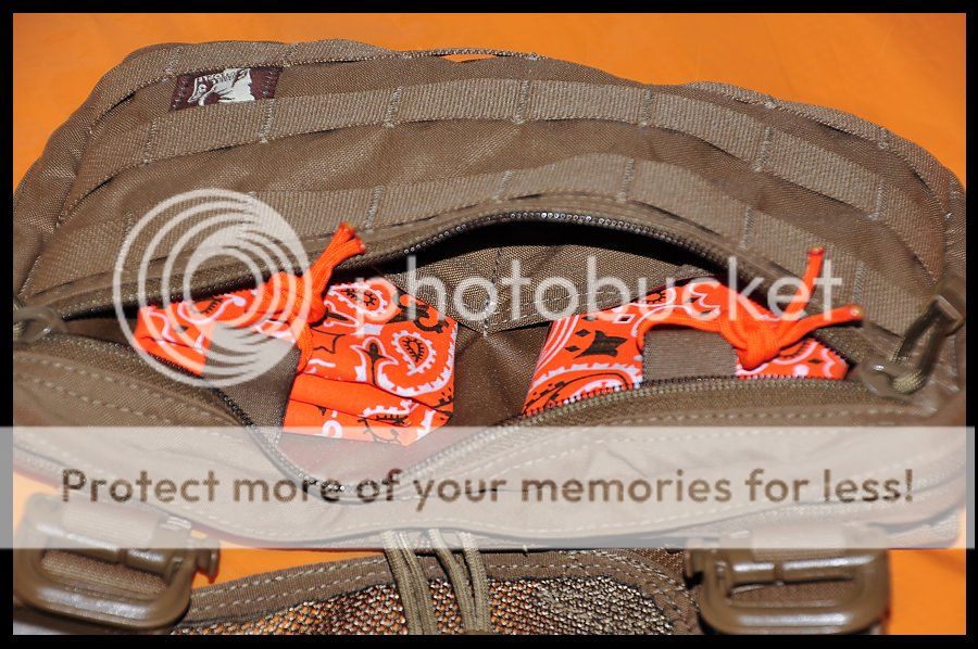 kit_bag_details_07_zpsc56b4536.jpg