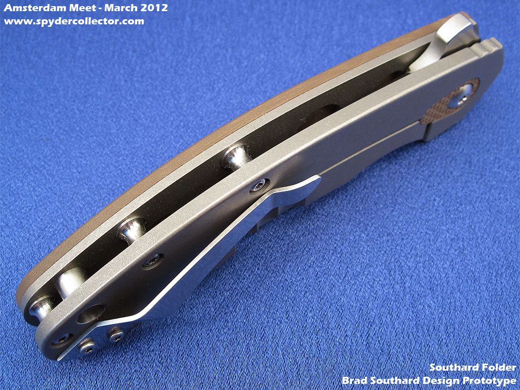 spyderco_amsterdammeet2012_prototype_southardfolder_liner.jpg