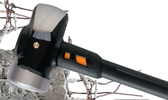 Fiskars-IsoCore-Sledge-Hammer.jpg